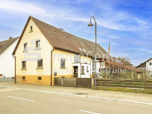 Außenansicht - Großzügiges Grundstück mit Bestandsgebäude - Sanierungs- oder Neubaupotenzial in Stutensee-Staffort