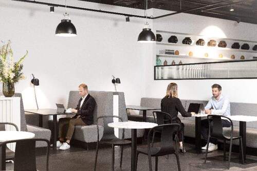 Desk Bereich - Exklusive Büroräume und Arbeitsplätze in der Hamburger Innenstadt - All-in-Miete