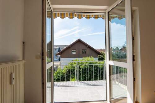 Heller Wohnbereich - 2 Zimmer Etagenwohnung in Moosinning