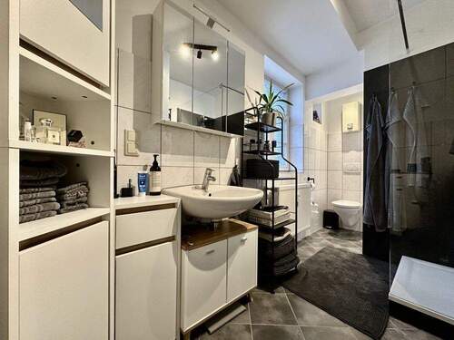 Badezimmer 2.OG II - 