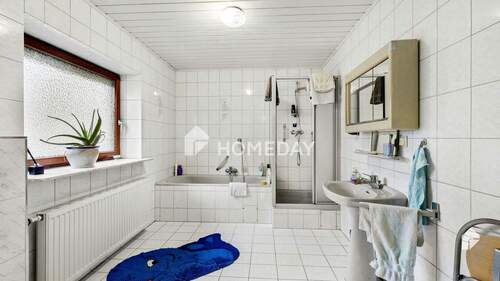 EG Badezimmer 1 1 - 