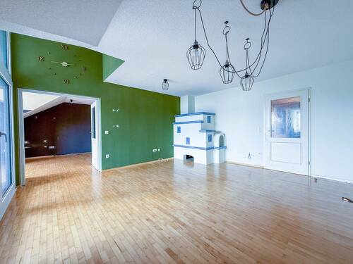 Wohnbereich - Etagenwohnung mit 162,80 m² in Altötting zum Kaufen