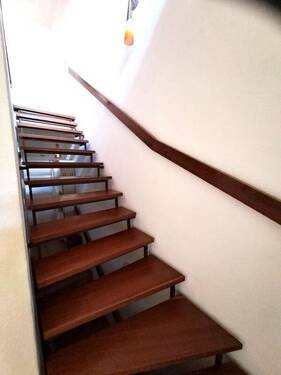 Holztreppe ins OG - 