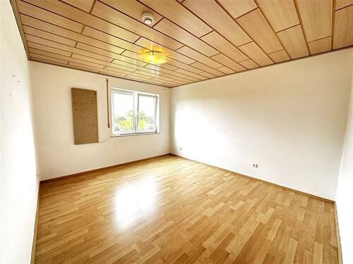 geräumiges Schlafzimmer - 