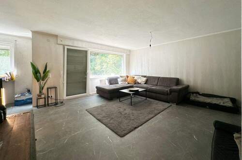 Wohnbereich - 3 Zimmer Etagenwohnung zum Kaufen in Gerlingen