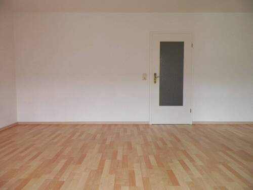 Wohnzimmer - Etagenwohnung mit 95,40 m² in Zwickau zur Miete