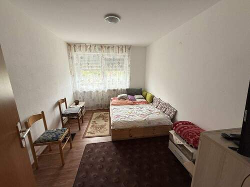 Zimmer 1 - 