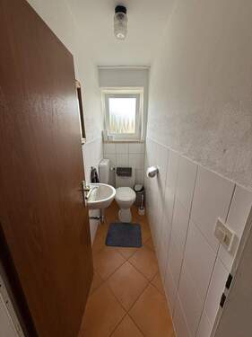 WC - 