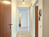 Flur - 2 Zimmer Etagenwohnung in Coburg