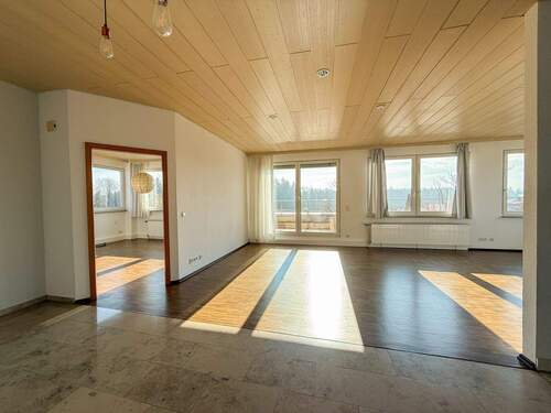 Büro-/ Praxisraum - Große Büro- Praxisfläche mit Dachterrasse in bester Lage im Singener-Industriegebiet