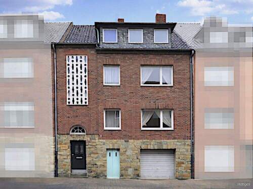 Aussenansicht - Stadthaus für die große Familie oder Mehrparteien-Projekt mit Modernisierungsbedarf