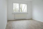 Wohnzimmer - 2 Zimmer Etagenwohnung zur Miete in Chemnitz