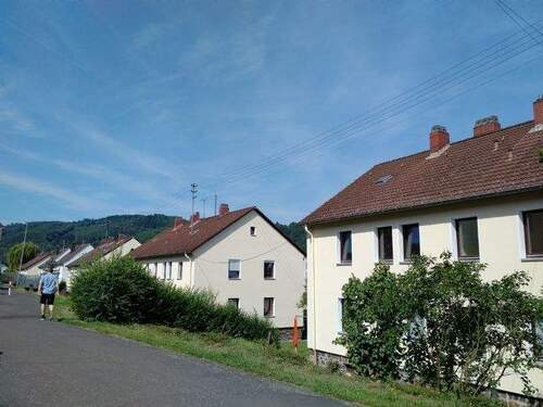 Bild 2 - 5 Zimmer Etagenwohnung zur Miete in Idar-Oberstein