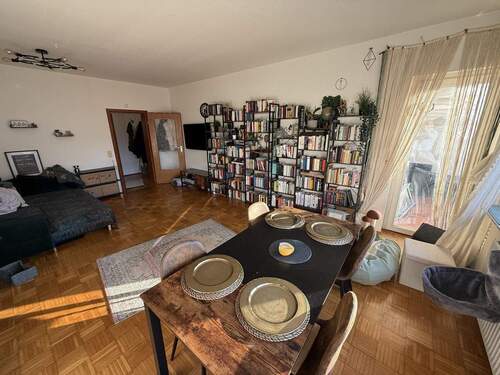 Wohnzimmer/Esszimmer - 