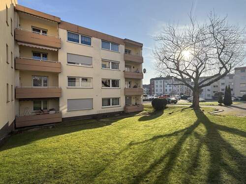 Hausansicht - 3 Zimmer-ETW mit Sonnenloggia nahe der Karlsaue Oragangerie, Top Wohnlage in der Kasseler Südstadt