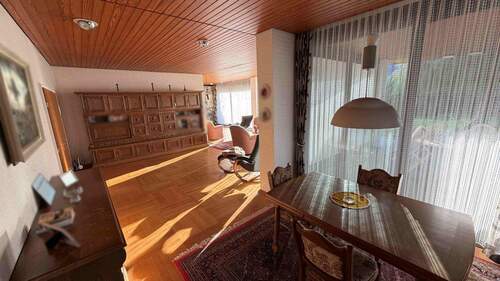 Wohn- und Essbereich - 