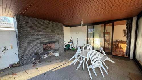 überdachte Terrasse - Bungalow mit 156,00 m&sup2; in Uetersen zum Kaufen