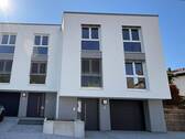 Herzlich Willkommen! - Design trifft Lebensqualität: Ruhiges Reihenendhaus für Familien und Homeoffice-Liebhaber