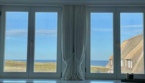 PHOTO-2025-09-30-06-32-47 - Meerblick inklusive: Hochwertige Wohnung mit Strandkorbkuhle in den Dünen