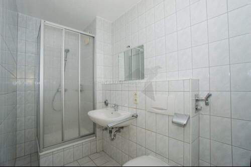 Badezimmer - Etagenwohnung mit 39,10 m&sup2; in Zwickau zur Miete