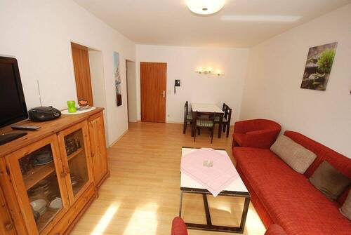 Wohnzimmer - 3 Zimmer Etagenwohnung in Bad Reichenhall