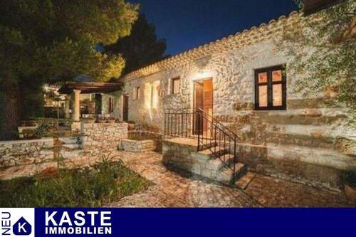 Titel - Authentische Steinhäuser in den idyllischen westlichen Hügeln von Zakynthos mit 4 Schlafzimmern