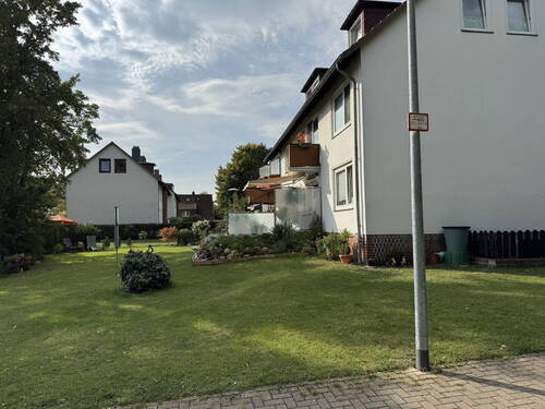 Bild 1 - Eigentumswohnung mit Balkon in Langenhagen-Godshorn - frisch saniert und bezugsbereit