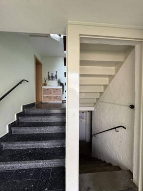 Bild 2 - 3 Zimmer Etagenwohnung zum Kaufen in Langenhagen