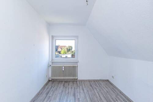 Kinderzimmer, vordere Wohneinheit - 