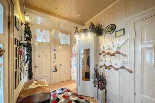 Flur - 3 Zimmer Einfamilienhaus in Lübeck