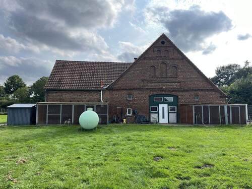Außenansicht - 4 Zimmer Mehrfamilienhaus, Wohnhaus zum Kaufen in Espelkamp