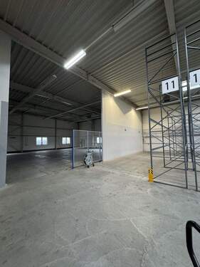 Halle - Halle in Bietigheim-Bissingen zur Miete