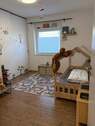 Kinderzimmer Wohnung EG - 8 Zimmer Mehrfamilienhaus, Wohnhaus in Breisach