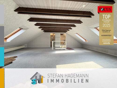 Geräumige 5-Zimmerwohnung mit ausgebautem Dachgeschoss - Eigentumswohnung mit zwei Garagen in Pinneberg WAHRES RAUMWUNDER