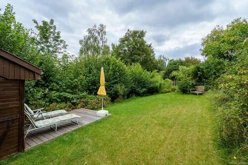 Garten mit Sonnendeck - 