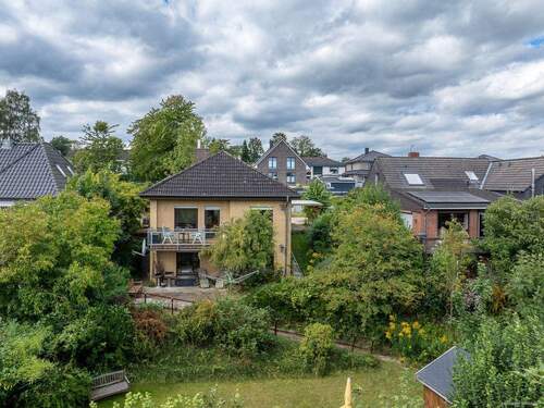 Haus von der Gartenseite - 4 Zimmer Einfamilienhaus zum Kaufen in Malente