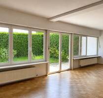 Charmante Doppelhaushälfte mit Garten in begehrter Lage von München