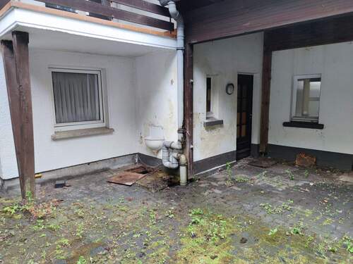 Innenhof, Hintereingang Wohnhaus - 