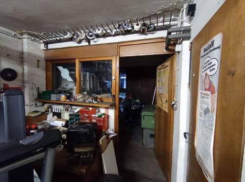 Übergang Wohnhaus - Werkstatt - 