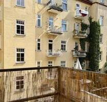 City Life - Altbau 3-Zimmer-Wohnung im Rückgebäude mitten in Haidhausen - München Au-Haidhausen