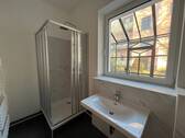 Badezimmer 1.jpg - 