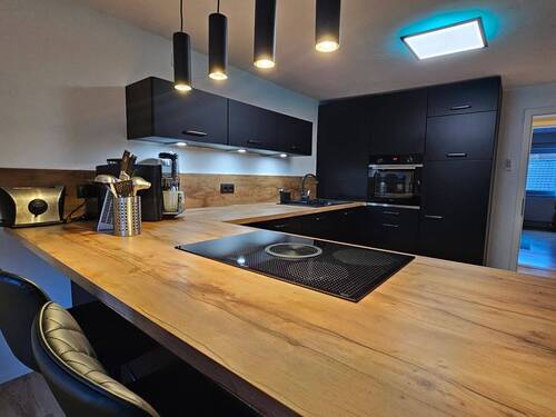 hochwertige Einbauküche - 7 Zimmer Mehrfamilienhaus, Wohnhaus zum Kaufen in Seßlach