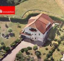 Traumhaftes Zweifamilienhaus mit großem Grundstück in ruhiger Lage - Utendorf