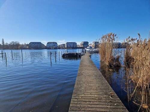 Eigener Bootssteg an der Dahme - Attraktive barriere- und bezugsfreie 2-Raum-Wohnung mit direktem Dahmeblick
