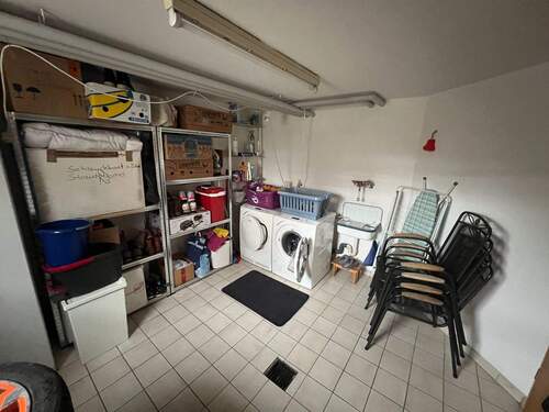 Kellerraum/ Waschraum - 