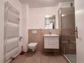 Duschbad mit Handtuchheizung und... - 