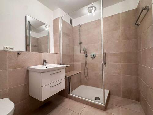 ... bodengleicher Dusche - 