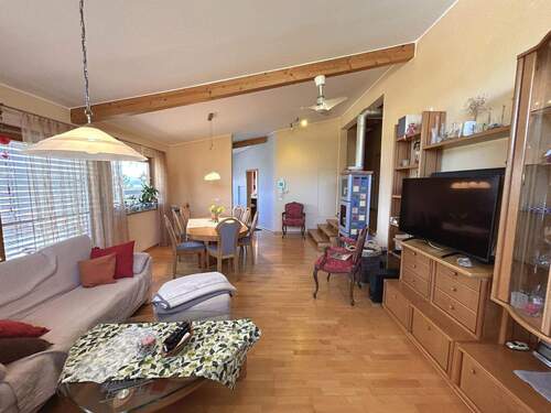 OG: Wohn-/Esszimmer - 