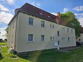 Markranstädter Str.22 - Bezugsfreie 4-Zimmerwohnung in ruhiger, grüner Lage von Kulkwitz zu verkaufen!