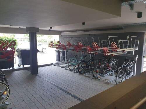 Fahrradabstellplatz - 